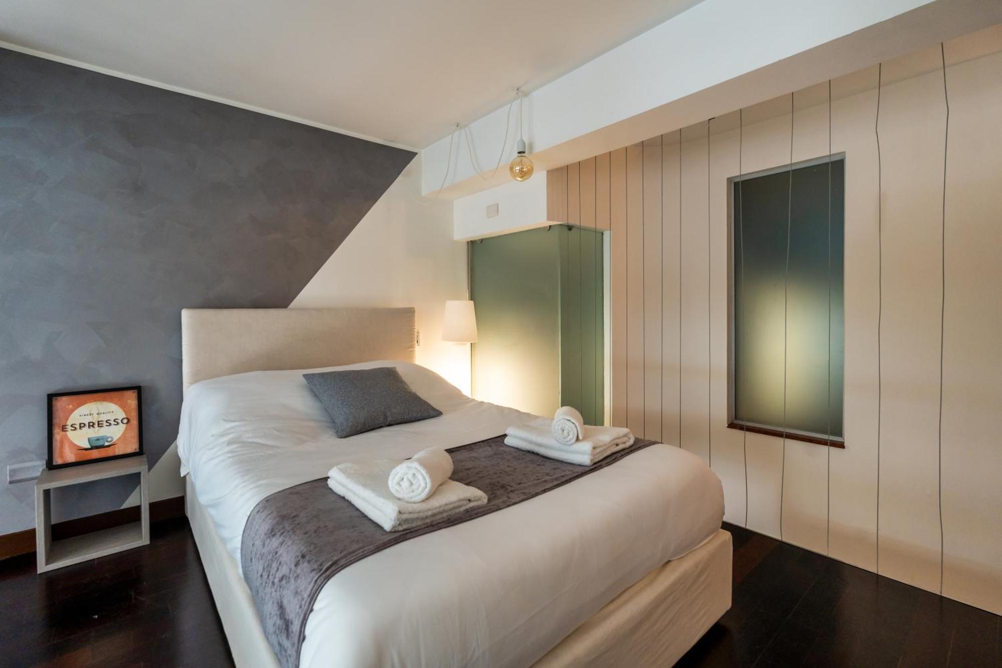 Loft Elegante In Centro Milano In Zona Signorile - Davanti Alla Metro Bagian luar foto