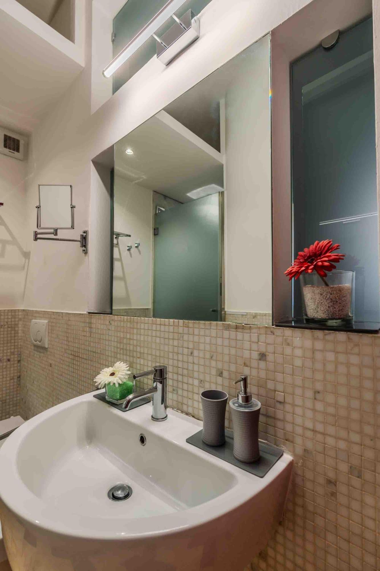 Loft Elegante In Centro Milano In Zona Signorile - Davanti Alla Metro Bagian luar foto